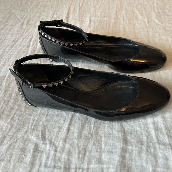 Black patent leather studded Burberry ballet flats with ankle strap EU 39 - Picture 2 of 9